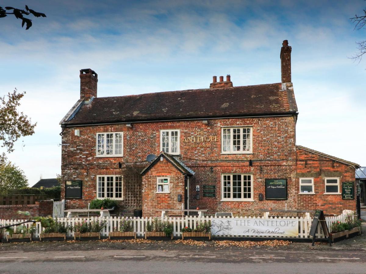 South Lodge Sturminster Newton Eksteriør billede